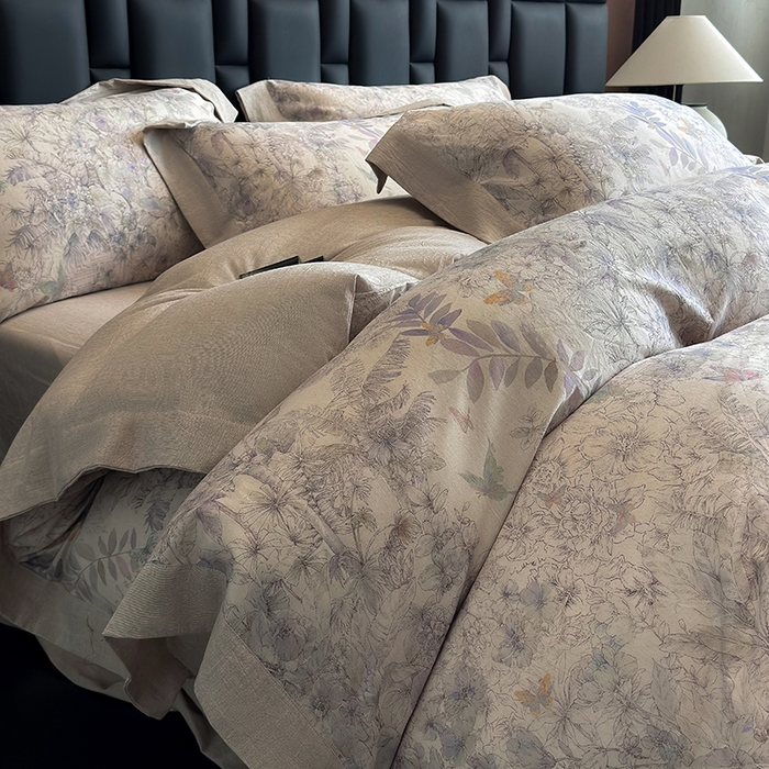 91家纺网 家纺一手货源 找家纺 家居1号 2025新款四季款活性数码印花 纯棉亚麻四件套 青逸花蝶-紫色