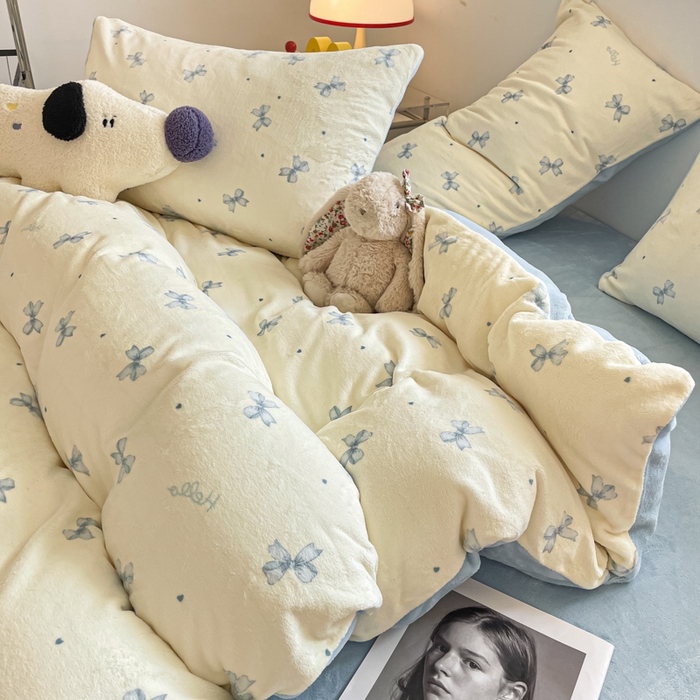 91家纺网 家纺一手货源 找家纺 玉海棠家纺 2025新款A类加厚牛奶绒印花四件套 梦幻