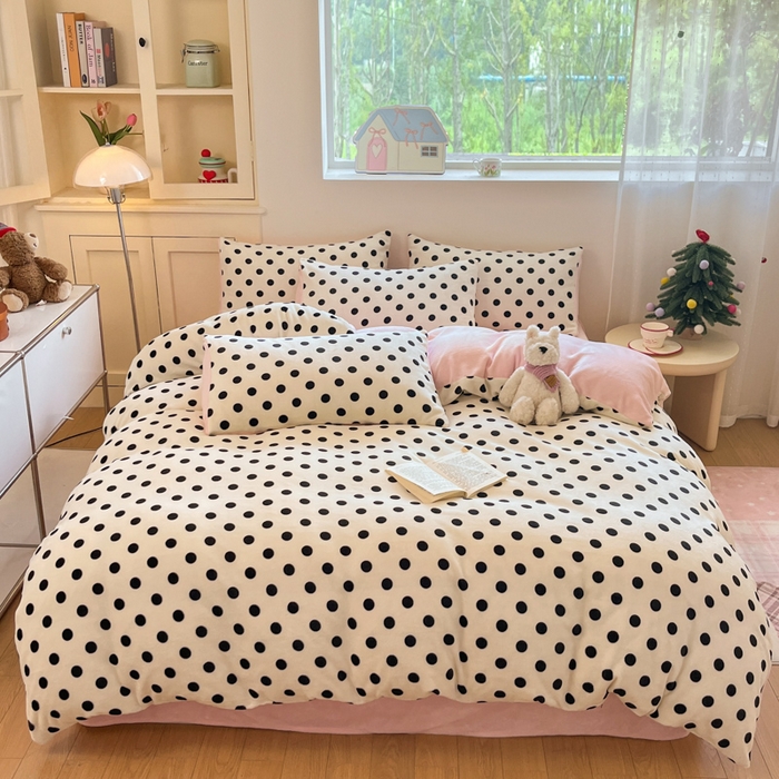 玉海棠家纺 2025新款A类加厚牛奶绒印花四件套 米珍珠