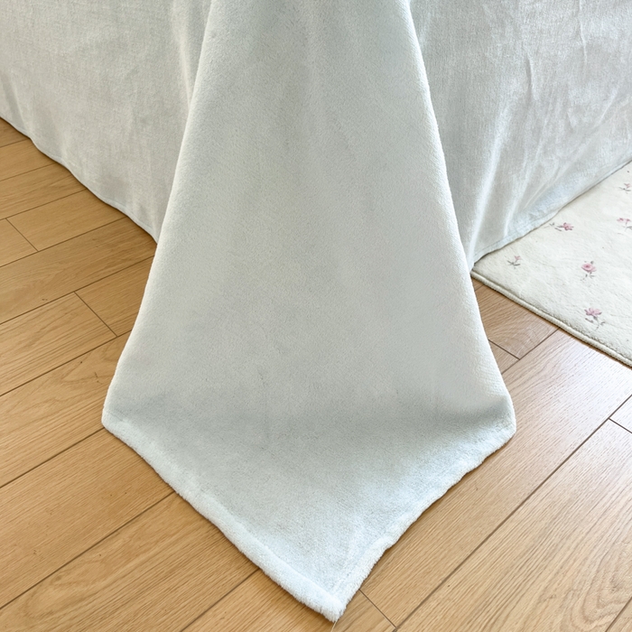 91家纺网 家纺一手货源 找家纺 玉海棠家纺 2025新款A类加厚牛奶绒印花四件套 绒绒小狗蓝