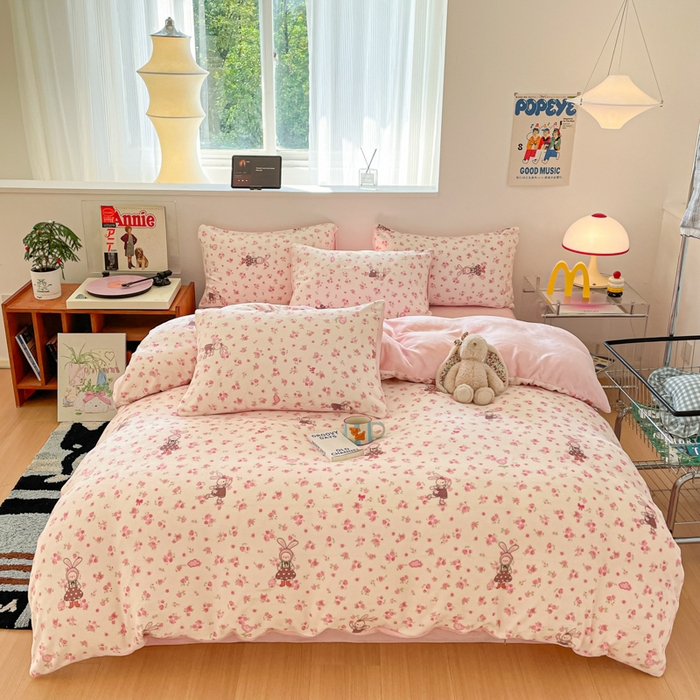 玉海棠家纺 2025新款A类加厚牛奶绒印花四件套 小兔舞