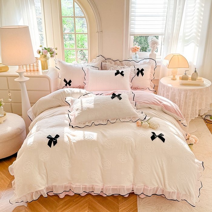 91家纺网 家纺一手货源 找家纺 （总）逸尚阁 2025新款雕花牛奶绒绒梦恋四件套