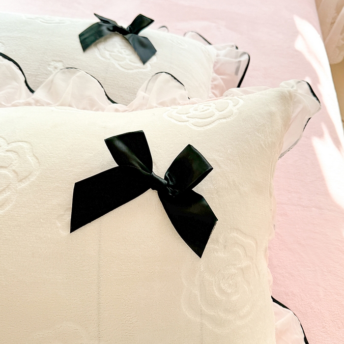 91家纺网 家纺一手货源 找家纺 （总）逸尚阁 2025新款雕花牛奶绒绒梦恋四件套