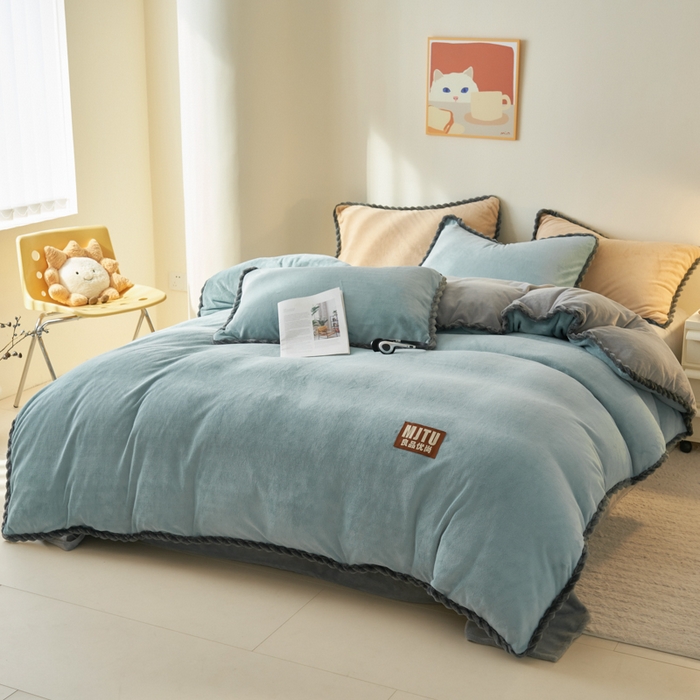 91家纺网 家纺一手货源 找家纺 晨曦家纺 2025新款加厚高克重230克日系简约小包边牛奶绒单被套 简约-宾利蓝灰