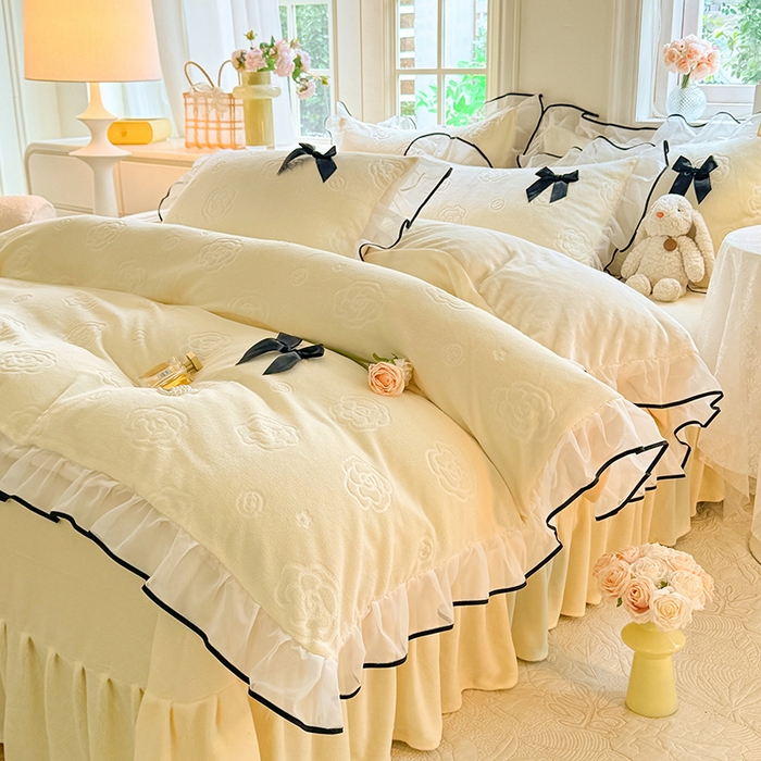 逸尚阁 2025新款雕花牛奶绒绒梦恋四件套 绒梦恋-可可黄