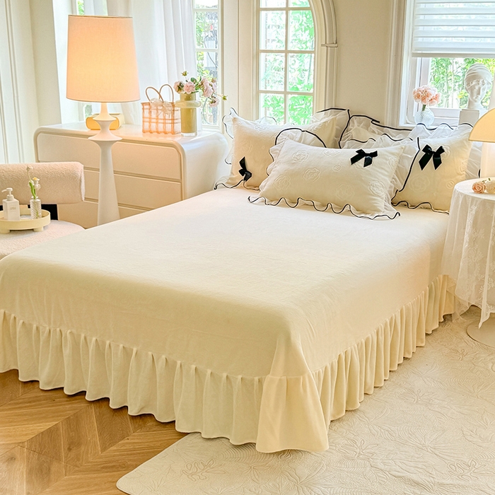 91家纺网 家纺一手货源 找家纺 逸尚阁 2025新款雕花牛奶绒绒梦恋四件套 绒梦恋-可可黄