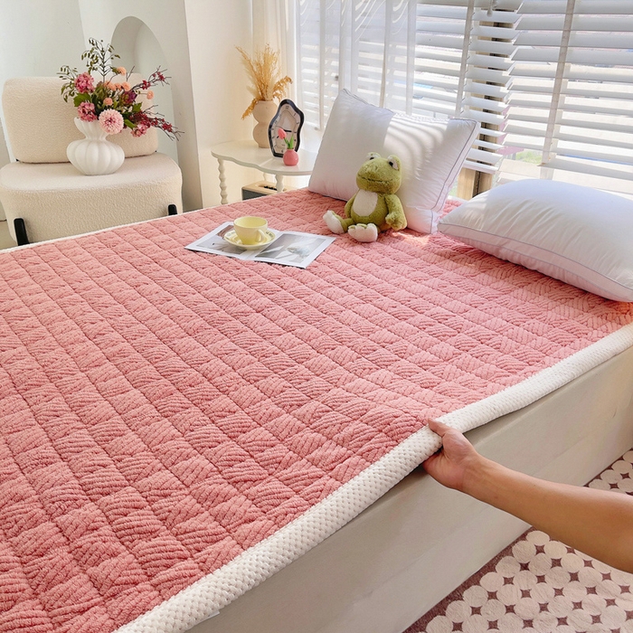 91家纺网 家纺一手货源 找家纺 小叮当家纺仓储工厂店 2025新款绒薄垫系列床护垫床垫垫子-薄垫绒系列 薄垫绒豆沙