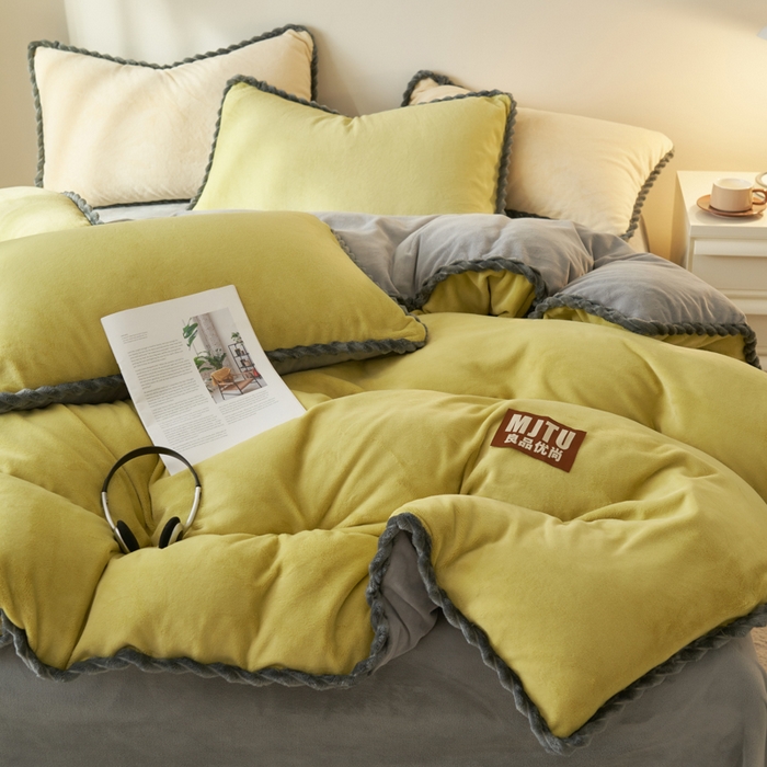 91家纺网 家纺一手货源 找家纺 晨曦家纺 2025新款加厚高克重230克日系简约小包边牛奶绒单被套 简约-苹果绿灰