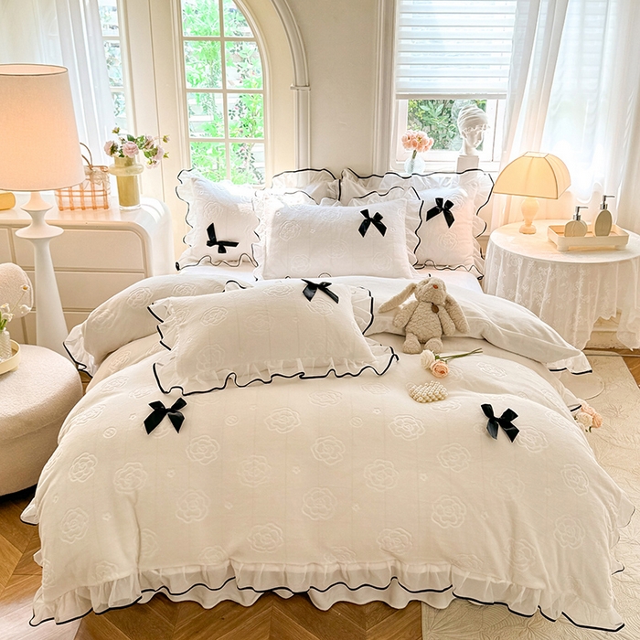 91家纺网 家纺一手货源 找家纺 逸尚阁 2025新款雕花牛奶绒绒梦恋四件套 绒梦恋-牛奶白