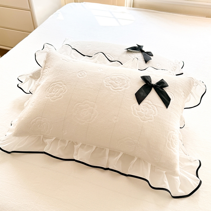 91家纺网 家纺一手货源 找家纺 逸尚阁 2025新款雕花牛奶绒绒梦恋四件套 绒梦恋-牛奶白