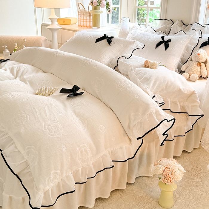 91家纺网 家纺一手货源 找家纺 逸尚阁 2025新款雕花牛奶绒绒梦恋四件套 绒梦恋-牛奶白