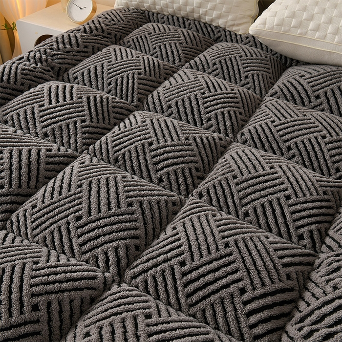 91家纺网 家纺一手货源 找家纺 （总）小叮当家纺仓储工厂店 2025新款亲肤舒适缦沙绒系列床垫垫子-缦沙绒