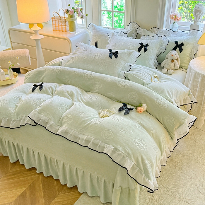 91家纺网 家纺一手货源 找家纺 逸尚阁 2025新款雕花牛奶绒绒梦恋四件套 绒梦恋-清新绿