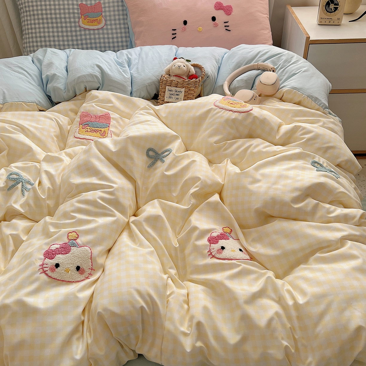 顾里家纺 2025新款格子奶系蛋糕猫云朵棉毛巾绣套件 黄格蛋糕猫