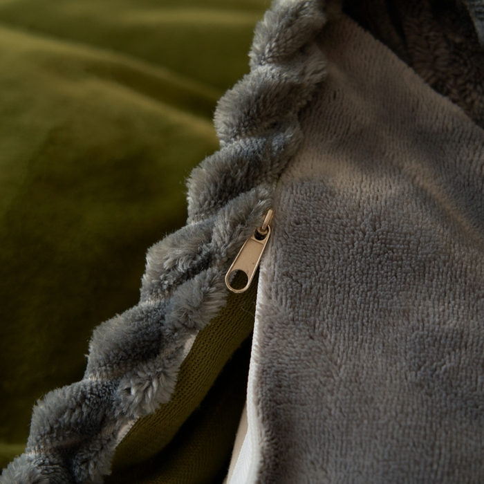 91家纺网 家纺一手货源 找家纺 晨曦家纺 2025新款加厚高克重230克日系简约小包边牛奶绒单被套 简约-深绿灰