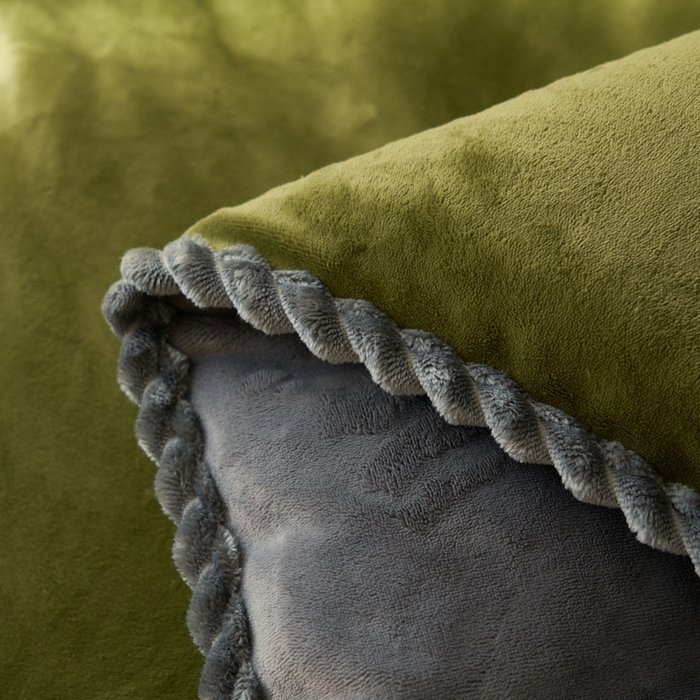 91家纺网 家纺一手货源 找家纺 晨曦家纺 2025新款加厚高克重230克日系简约小包边牛奶绒单被套 简约-深绿灰