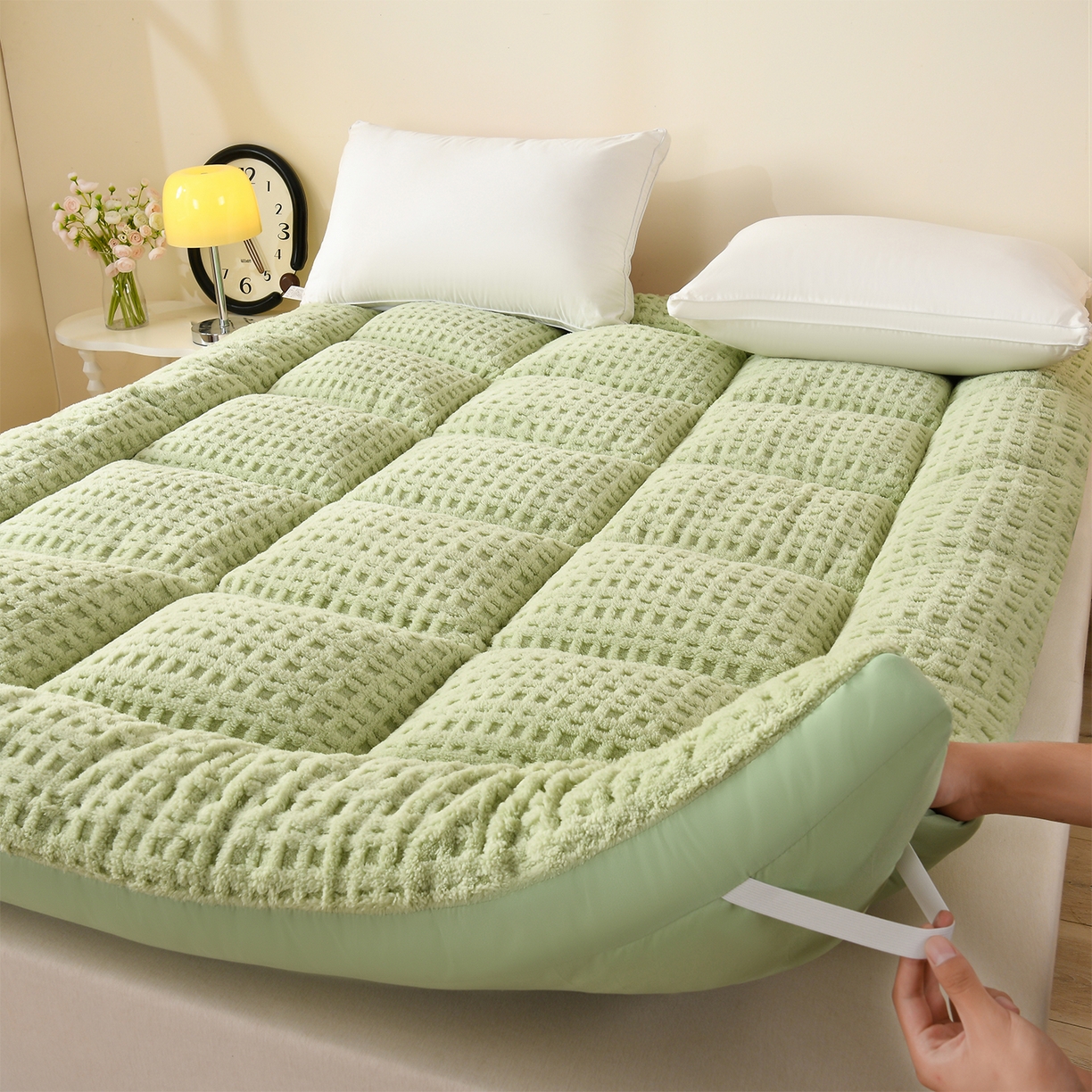 91家纺网 家纺一手货源 找家纺 小叮当家纺仓储工厂店 2025新款亲肤舒适方格绒系列床垫垫子-方格绒 方格绒-抹茶绿