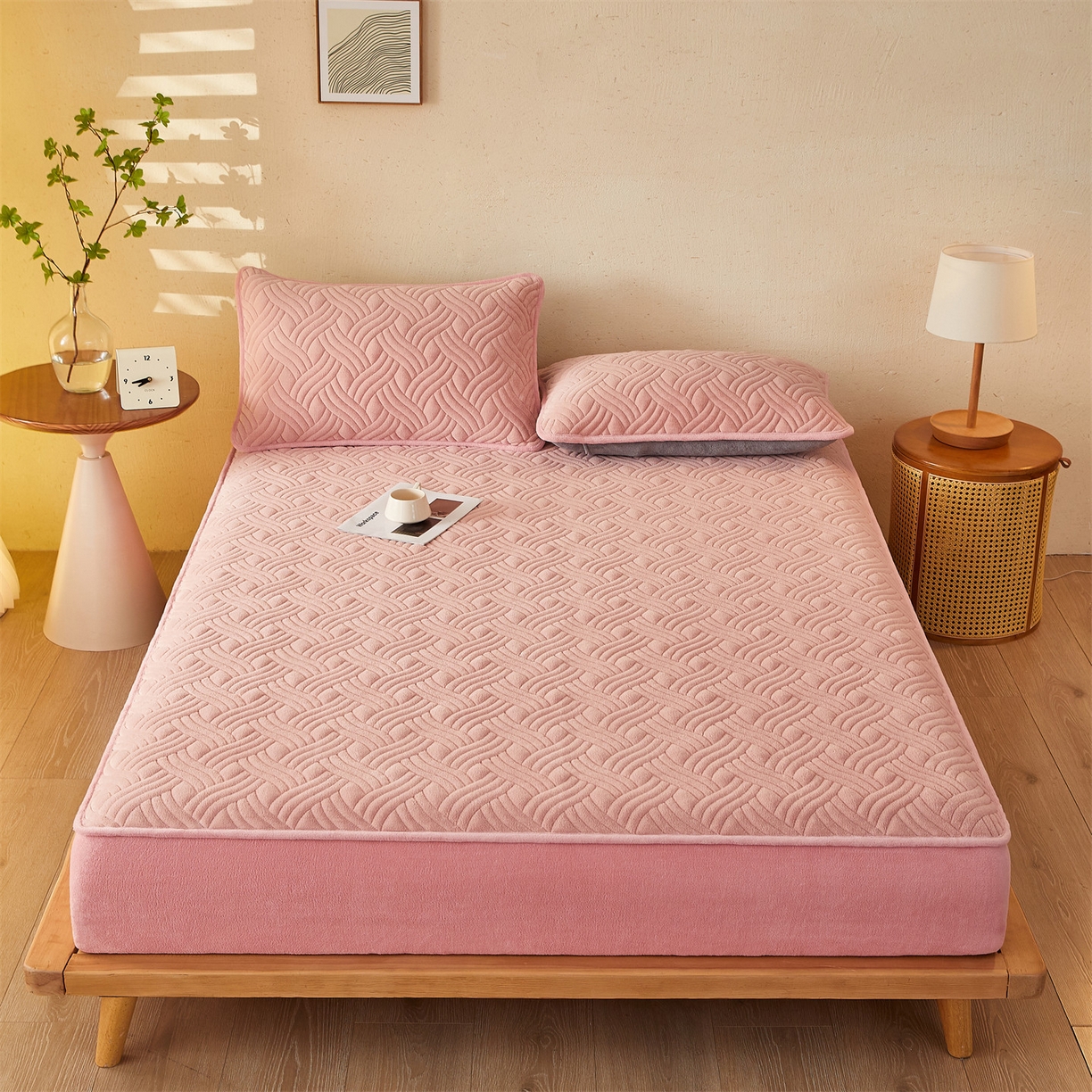 91家纺网 家纺一手货源 找家纺 金鹰 2025新款A类牛奶绒云眠绒夹棉床笠牛奶绒床笠席梦思保护套床垫套 豆沙