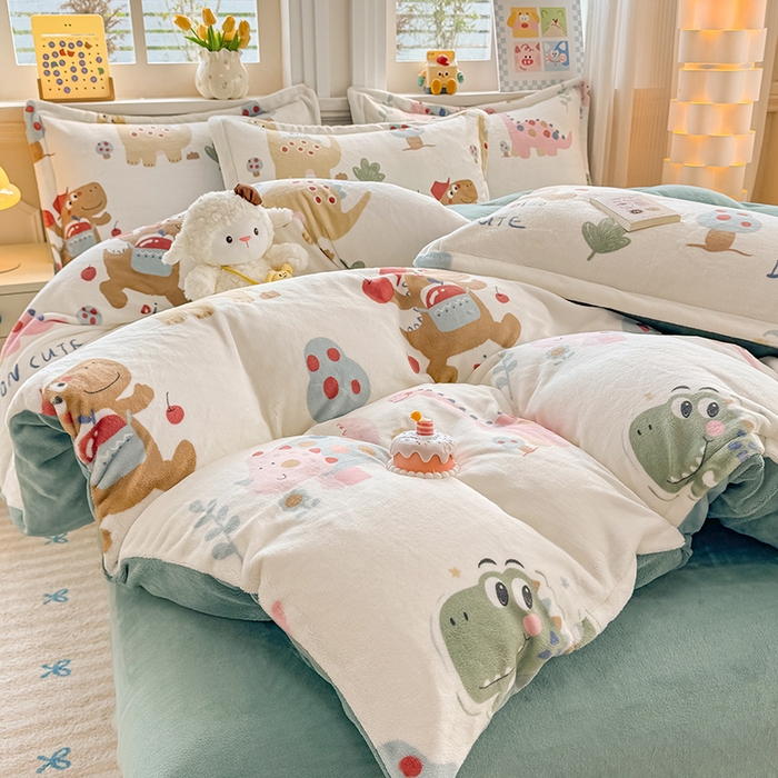 91家纺网 家纺一手货源 找家纺 金盛纺 2025新款高克重牛奶绒印花系列四件套(可定制) 大宝贝