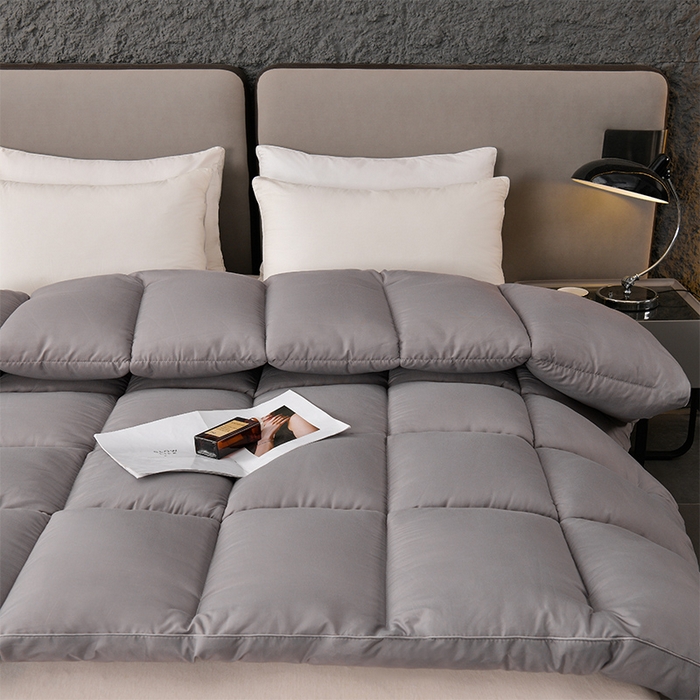 91家纺网 家纺一手货源 找家纺 小叮当家纺仓储工厂店 2025新款亲肤舒适A类母婴级全棉纯棉保暖被子被芯 羽灰