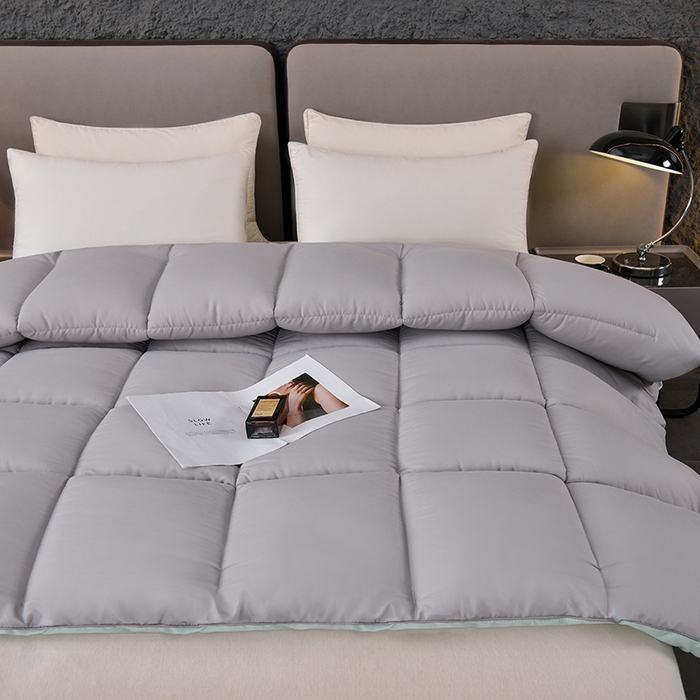 91家纺网 家纺一手货源 找家纺 小叮当家纺仓储工厂店 2025新款亲肤舒适A类母婴级全棉纯棉保暖被子被芯 羽兰灰