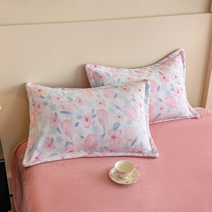 91家纺网 家纺一手货源 找家纺 金盛纺 2025新款高克重牛奶绒印花系列四件套(可定制) 温雅