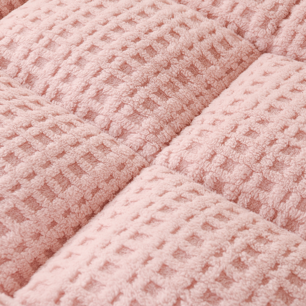 91家纺网 家纺一手货源 找家纺 小叮当家纺仓储工厂店 2025新款A类提花牛奶绒塔芙绒单床垫床垫单品跨境-方格 学生床 方格浅粉