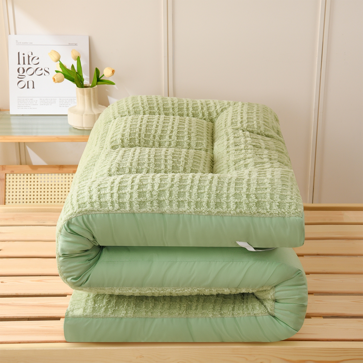 91家纺网 家纺一手货源 找家纺 小叮当家纺仓储工厂店 2025新款A类提花牛奶绒塔芙绒单床垫床垫单品跨境-方格 学生床 方格果绿