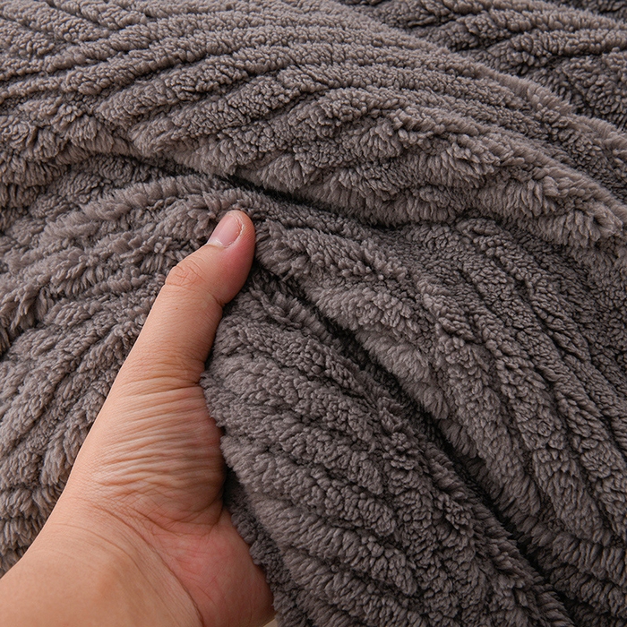 91家纺网 家纺一手货源 找家纺 小叮当家纺仓储工厂店 2025新款亲肤舒适提花双面绒冬被被子被芯-双面绒 双面绒深灰