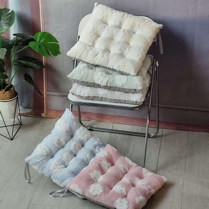 91家纺网 家纺一手货源 找家纺 （总）李帅家居 2025新款兔毛花绑带坐垫垫子椅子坐垫屁垫办公室久坐凳子垫子椅子垫办公椅座垫椅垫屁股垫四季