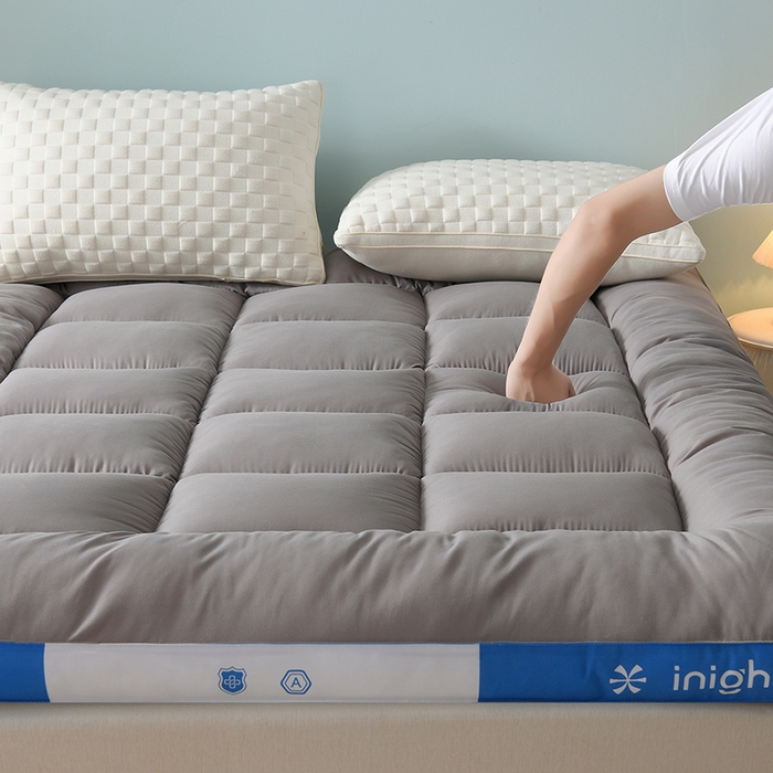 91家纺网 家纺一手货源 找家纺 小叮当家纺仓储工厂店 2025新款亲肤舒适纯色宝石床垫垫子床褥 宝石床垫-灰