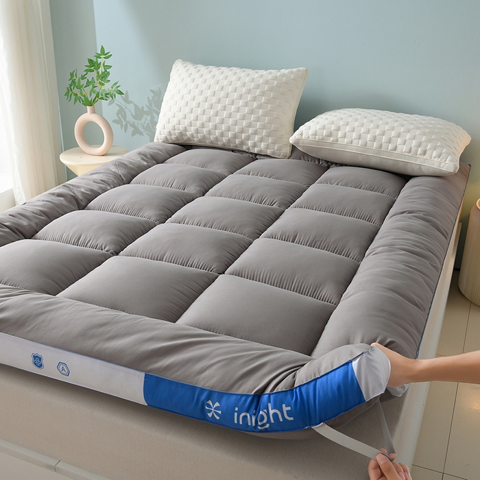 91家纺网 家纺一手货源 找家纺 小叮当家纺仓储工厂店 2025新款亲肤舒适纯色宝石床垫垫子床褥 宝石床垫-灰