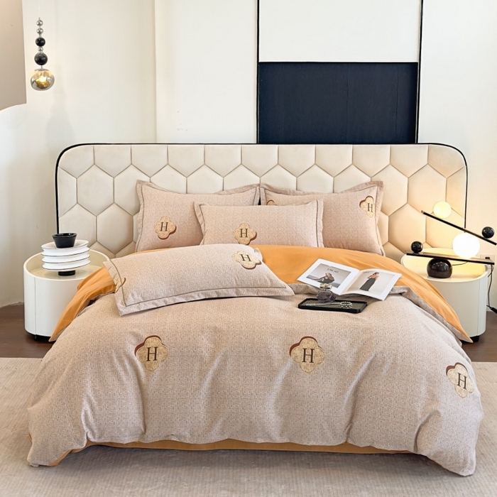 91家纺网 家纺一手货源 找家纺 雲归梦 2025新款纯棉加厚磨毛多规格磨毛四件套 唯尚咖