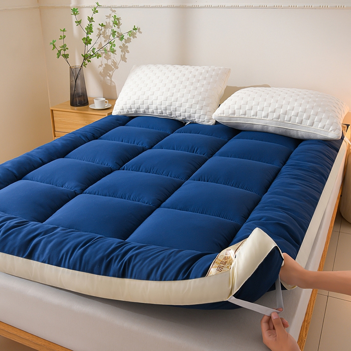 91家纺网 家纺一手货源 找家纺 小叮当家纺仓储工厂店 2025新款亲肤舒适黄边立体床垫床褥 黄边深蓝