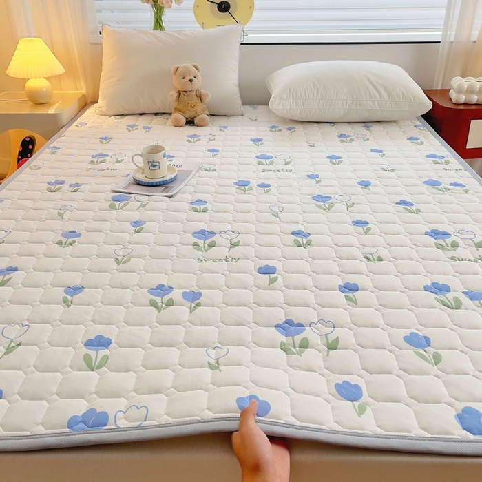 91家纺网 家纺一手货源 找家纺 小叮当家纺仓储工厂店 2025新款薄垫针织系列床护垫床垫-针织 针织美好