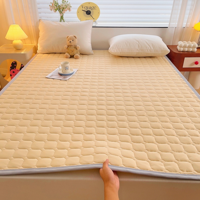 91家纺网 家纺一手货源 找家纺 小叮当家纺仓储工厂店 2025新款薄垫针织系列床护垫床垫-针织 针织驼色