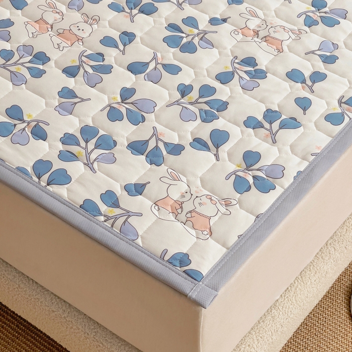 91家纺网 家纺一手货源 找家纺 小叮当家纺仓储工厂店 2025新款薄垫针织系列床护垫床垫-针织 针织兔子