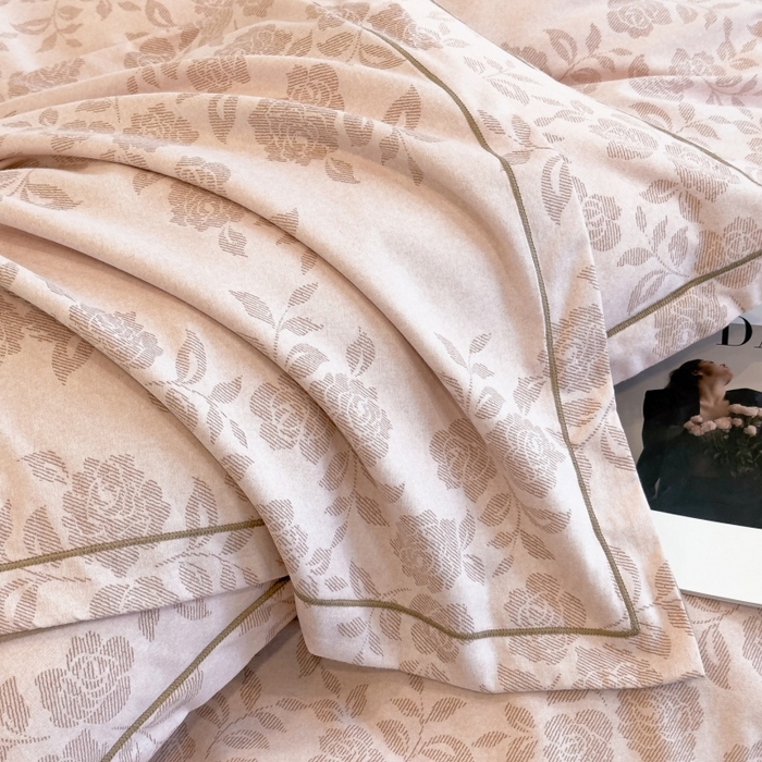 91家纺网 家纺一手货源 找家纺 雲归梦 2025新款纯棉加厚磨毛多规格磨毛四件套 玫瑰之心粉