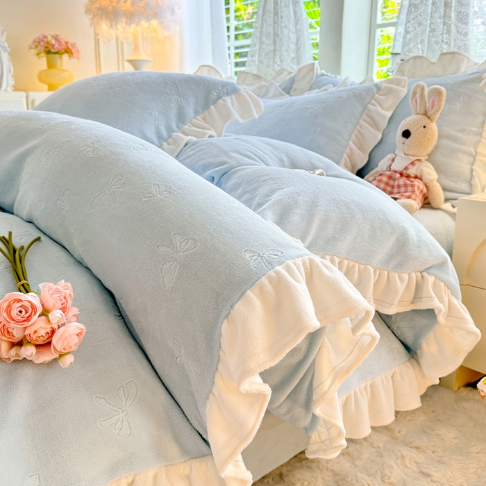 逸尚阁 2025新款立体雕花牛奶绒花边四件套-蝴蝶结系列 蝴蝶结-天蓝