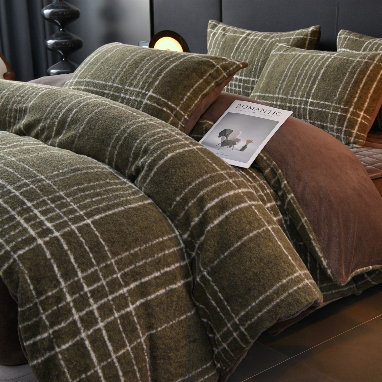 91家纺网 家纺一手货源 找家纺 金鹰 2025新款仿羊绒夹棉印花床笠四件套加厚牛奶绒四件套 米兰-绿