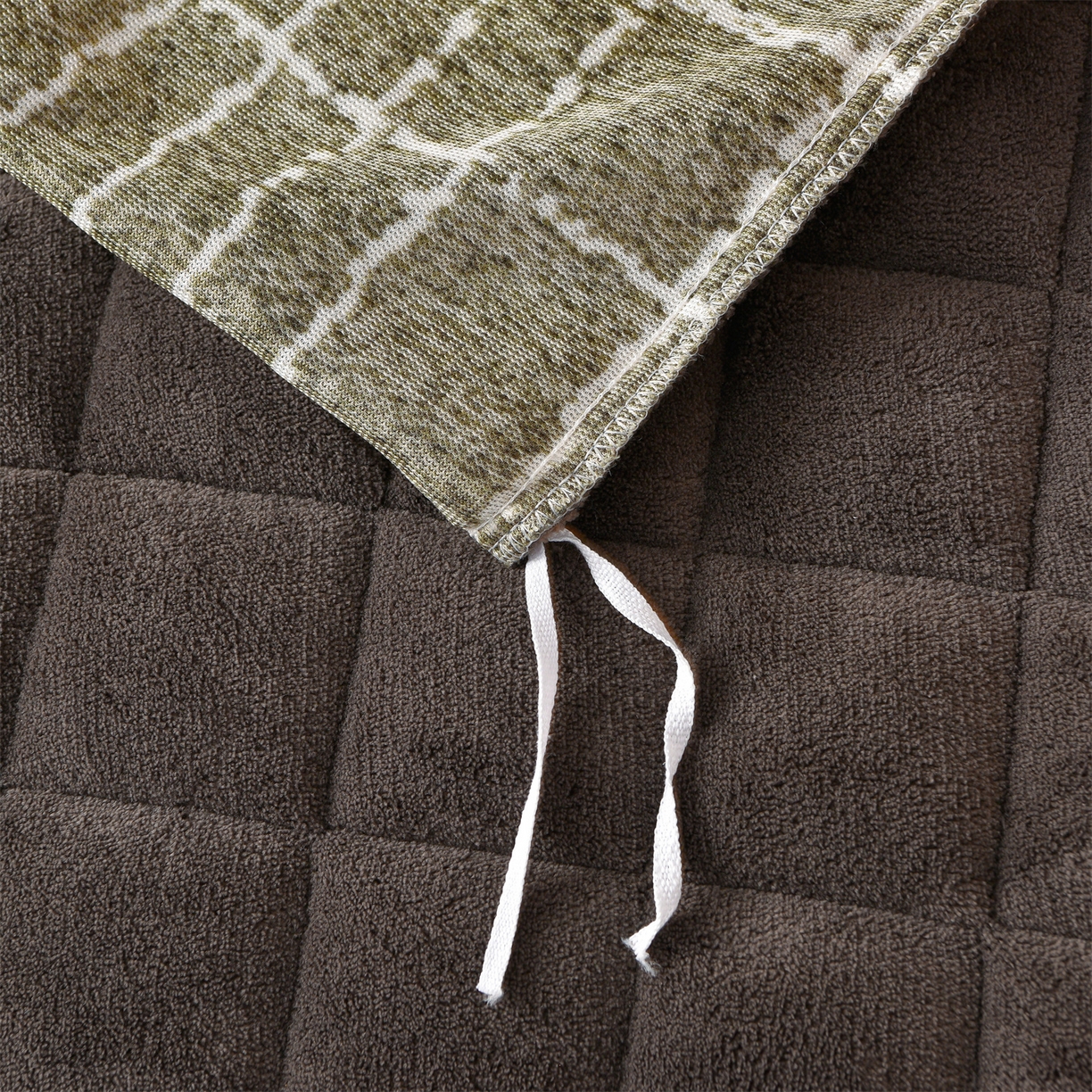 91家纺网 家纺一手货源 找家纺 金鹰 2025新款仿羊绒夹棉印花床笠四件套加厚牛奶绒四件套 米兰-绿