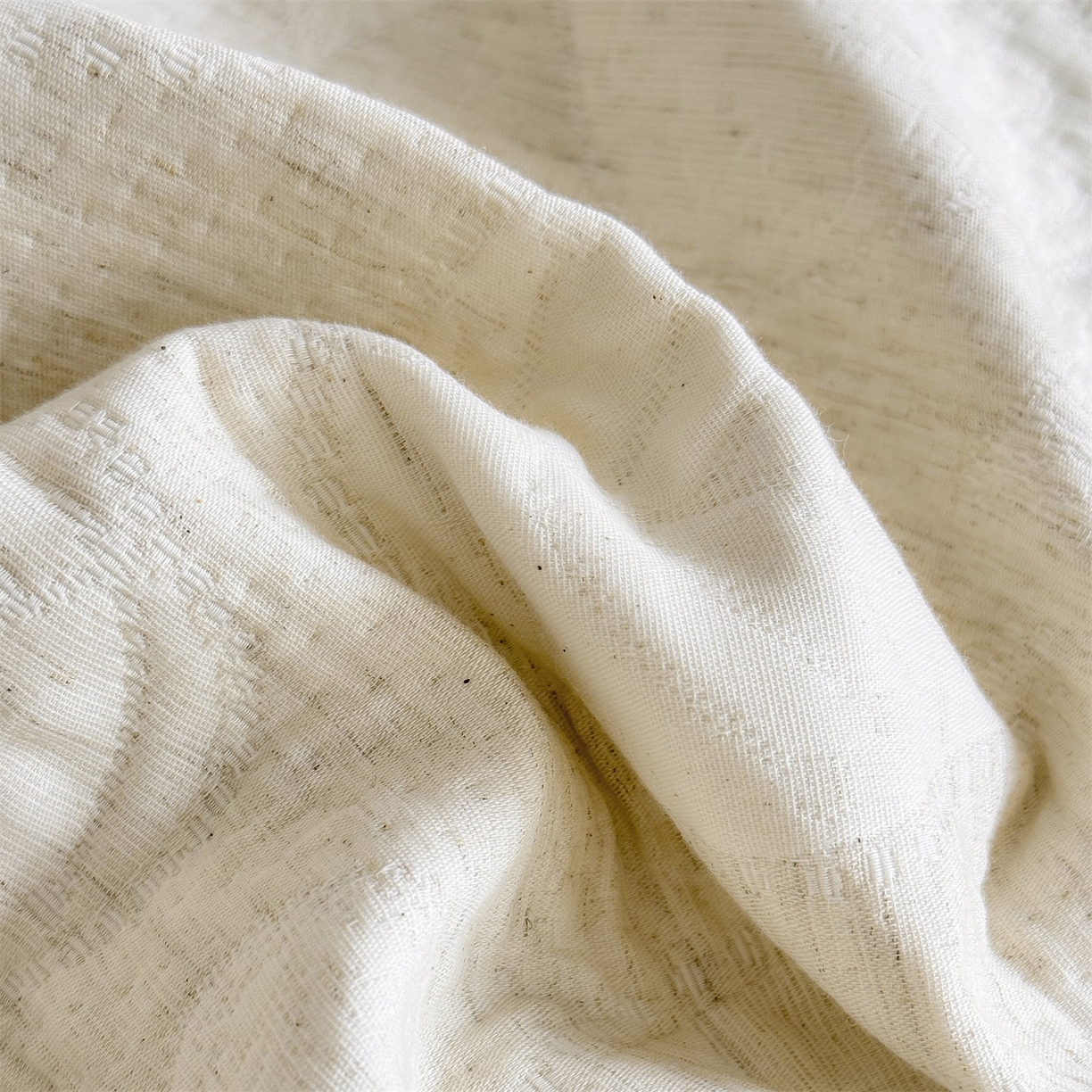 91家纺网 家纺一手货源 找家纺 金鹰 2025新款A类全棉花边棉麻空气层床盖 花边床盖-叶语