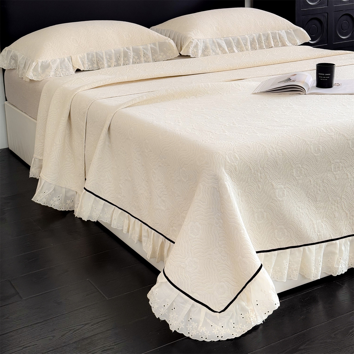 91家纺网 家纺一手货源 找家纺 金鹰 2025新款A类全棉花边棉麻空气层床盖 花边床盖-兰素