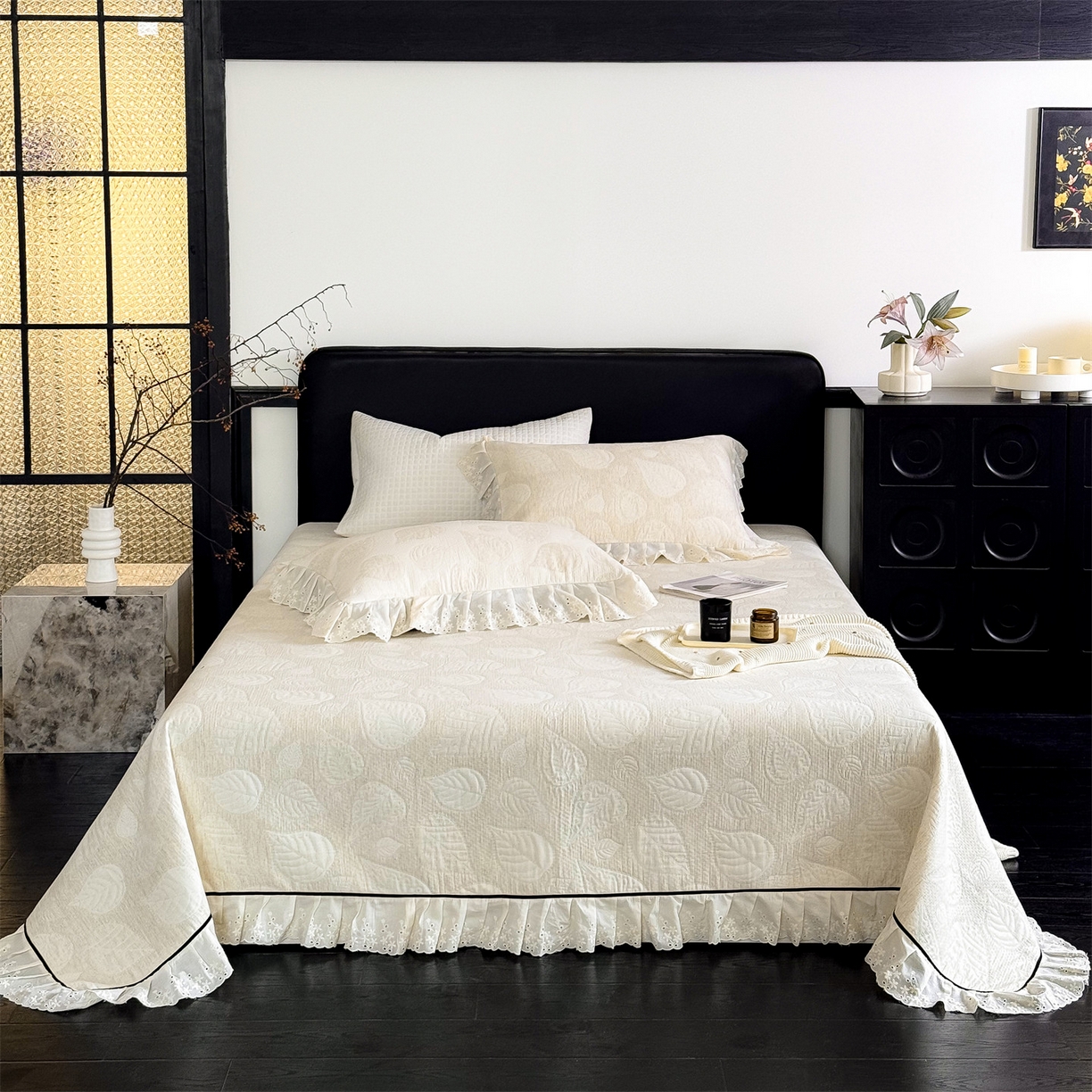 91家纺网 家纺一手货源 找家纺 金鹰 2025新款A类全棉花边棉麻空气层床盖 花边床盖-叶语