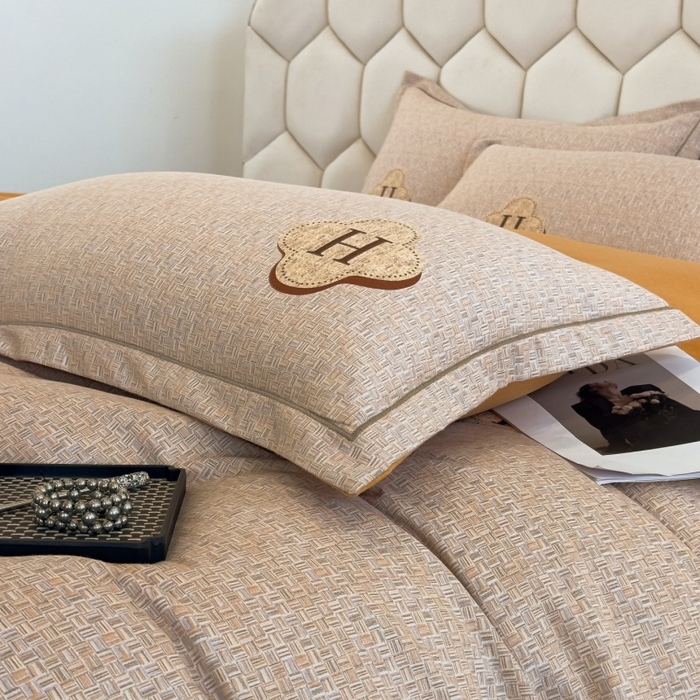 91家纺网 家纺一手货源 找家纺 雲归梦 2025新款纯棉加厚磨毛多规格磨毛四件套 唯尚咖