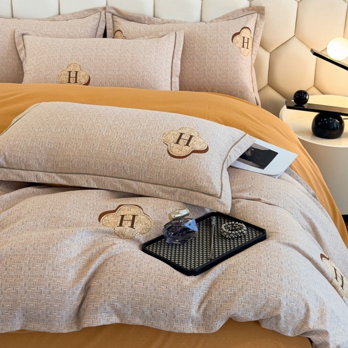 91家纺网 家纺一手货源 找家纺 雲归梦 2025新款纯棉加厚磨毛多规格磨毛四件套 唯尚咖