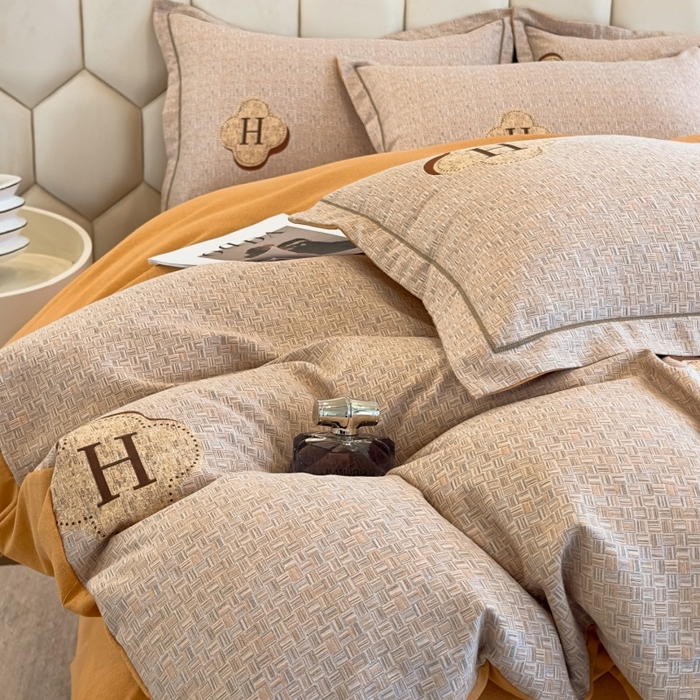 91家纺网 家纺一手货源 找家纺 雲归梦 2025新款纯棉加厚磨毛多规格磨毛四件套 唯尚咖