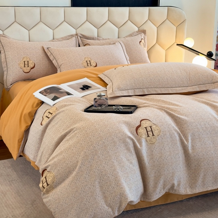 91家纺网 家纺一手货源 找家纺 雲归梦 2025新款纯棉加厚磨毛多规格磨毛四件套 唯尚咖