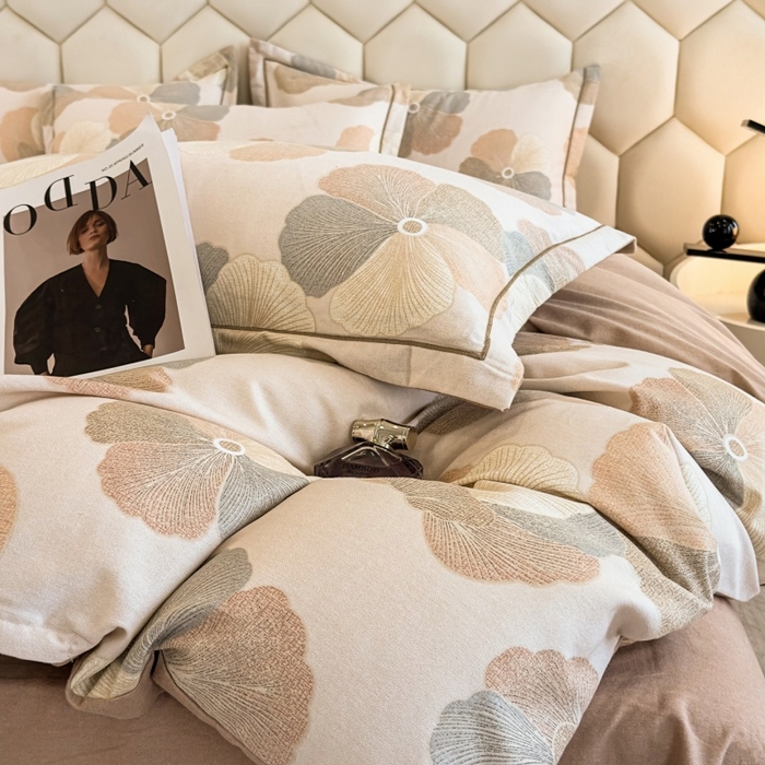 91家纺网 家纺一手货源 找家纺 雲归梦 2025新款纯棉加厚磨毛多规格磨毛四件套 乌木茶香米