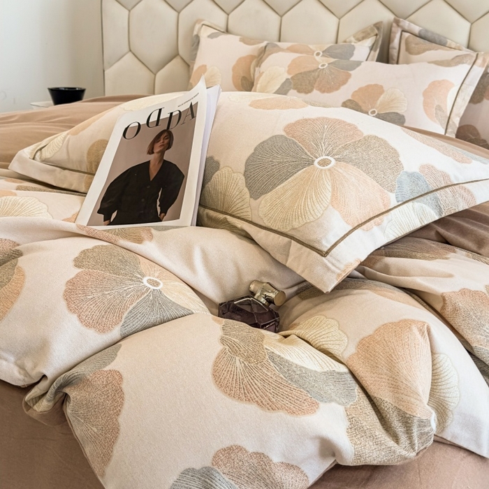 91家纺网 家纺一手货源 找家纺 雲归梦 2025新款纯棉加厚磨毛多规格磨毛四件套 乌木茶香米